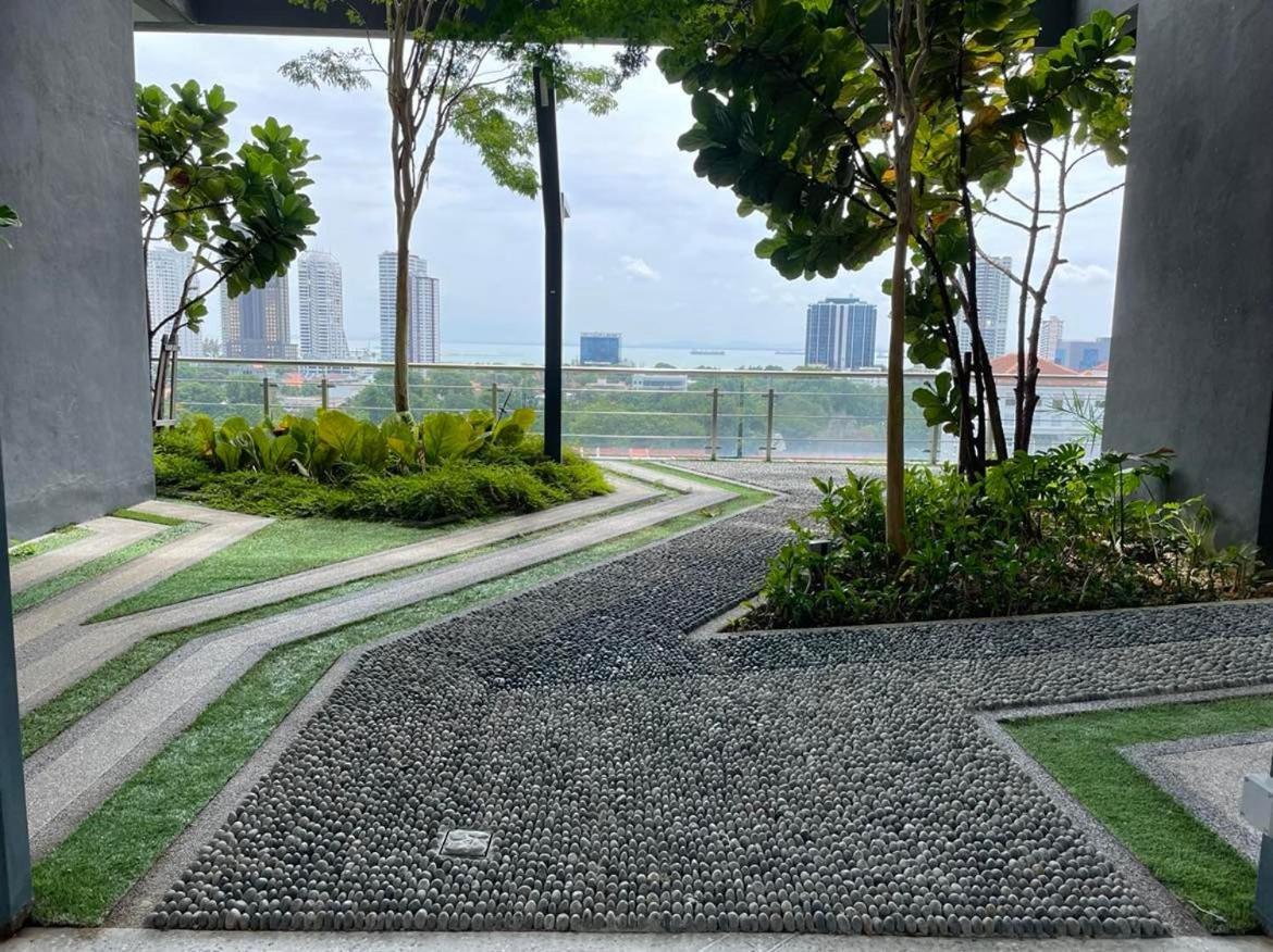 The Pine, 3Br Seaview By Wstay @ Tropicana 218 Macalister George Town Zewnętrze zdjęcie